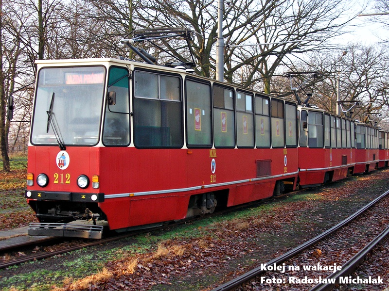 Wagony tramwajowe Konstal 805Na na pętli w Toruniu