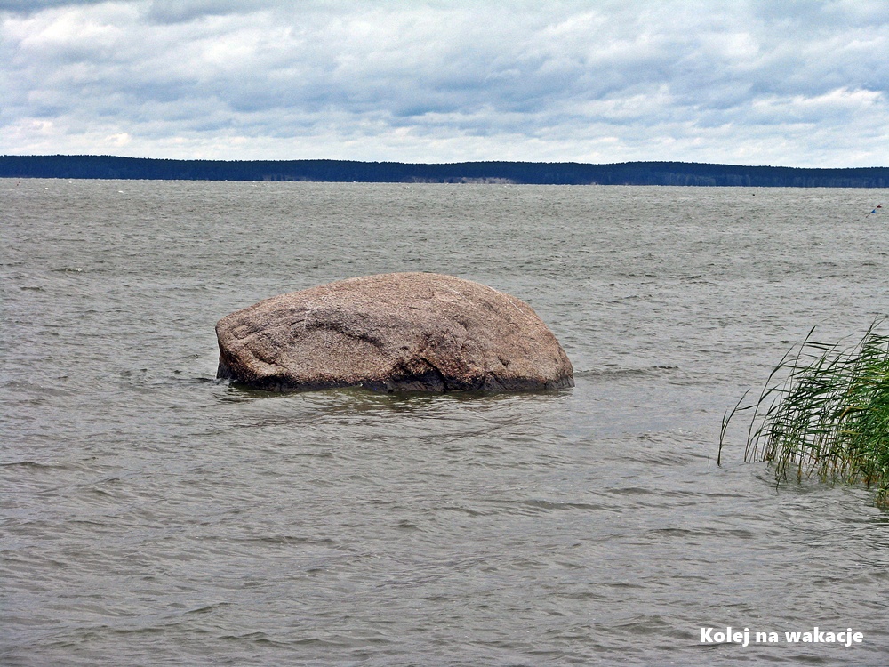 Kamień Święty – malowniczy pomnik przyrody.