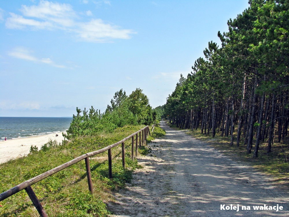 Wzdłuż Bałtyku – Pomorski Szlak Rowerowy - widok na Morze Bałtyckie