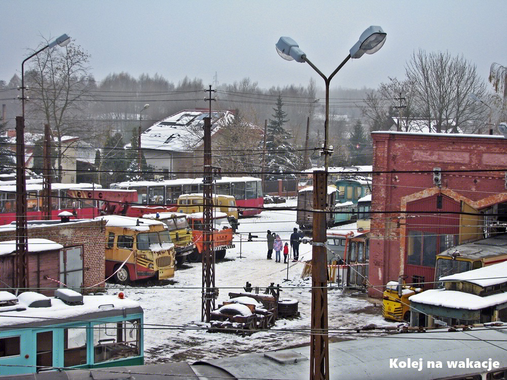 Widok na teren Zajezdni Brus podczas dnia otwartego z okazji 115 lat istnienia.