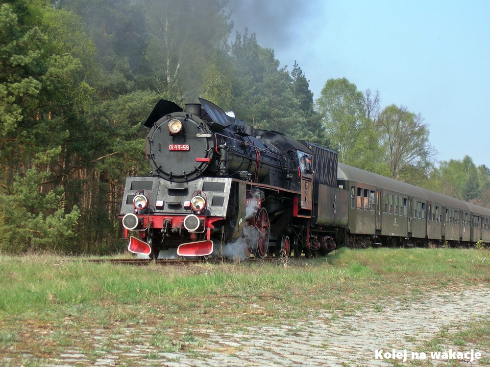 Ol49-59, która w kwietniu 2009 roku poprowadziła specjalny pociąg pożegnalny na linii nr 415 (Gorzów Wlkp. – Myślibórz)