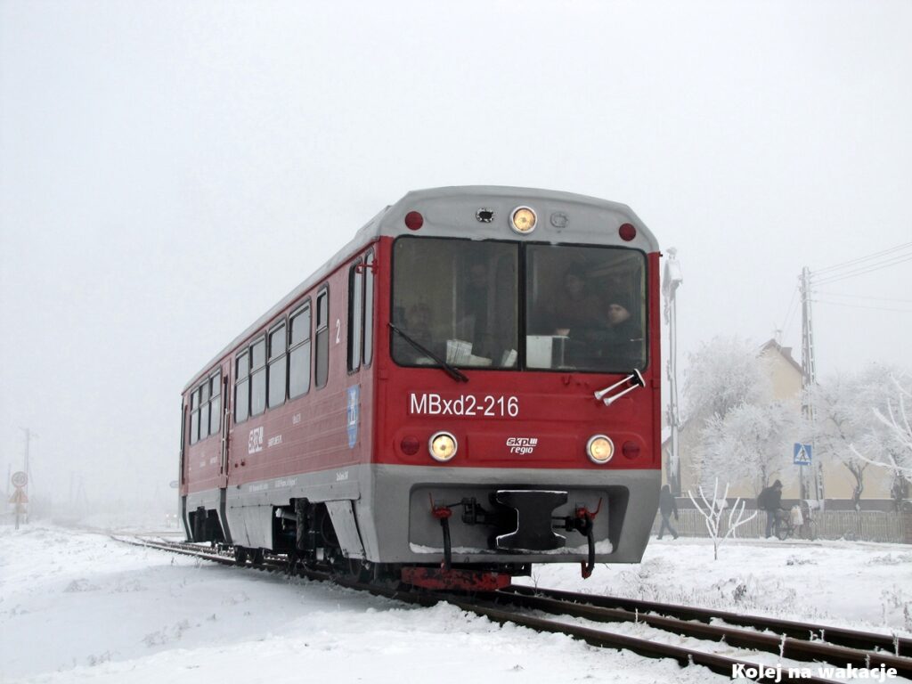 MBxd2-216 Pleszew kolej wąskotorowa wagon motorowy zima